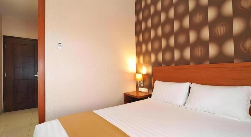 Amaya Suites Hotel Kejayan Exterior photo