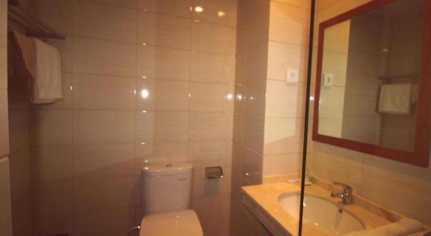 Amaya Suites Hotel Kejayan Exterior photo